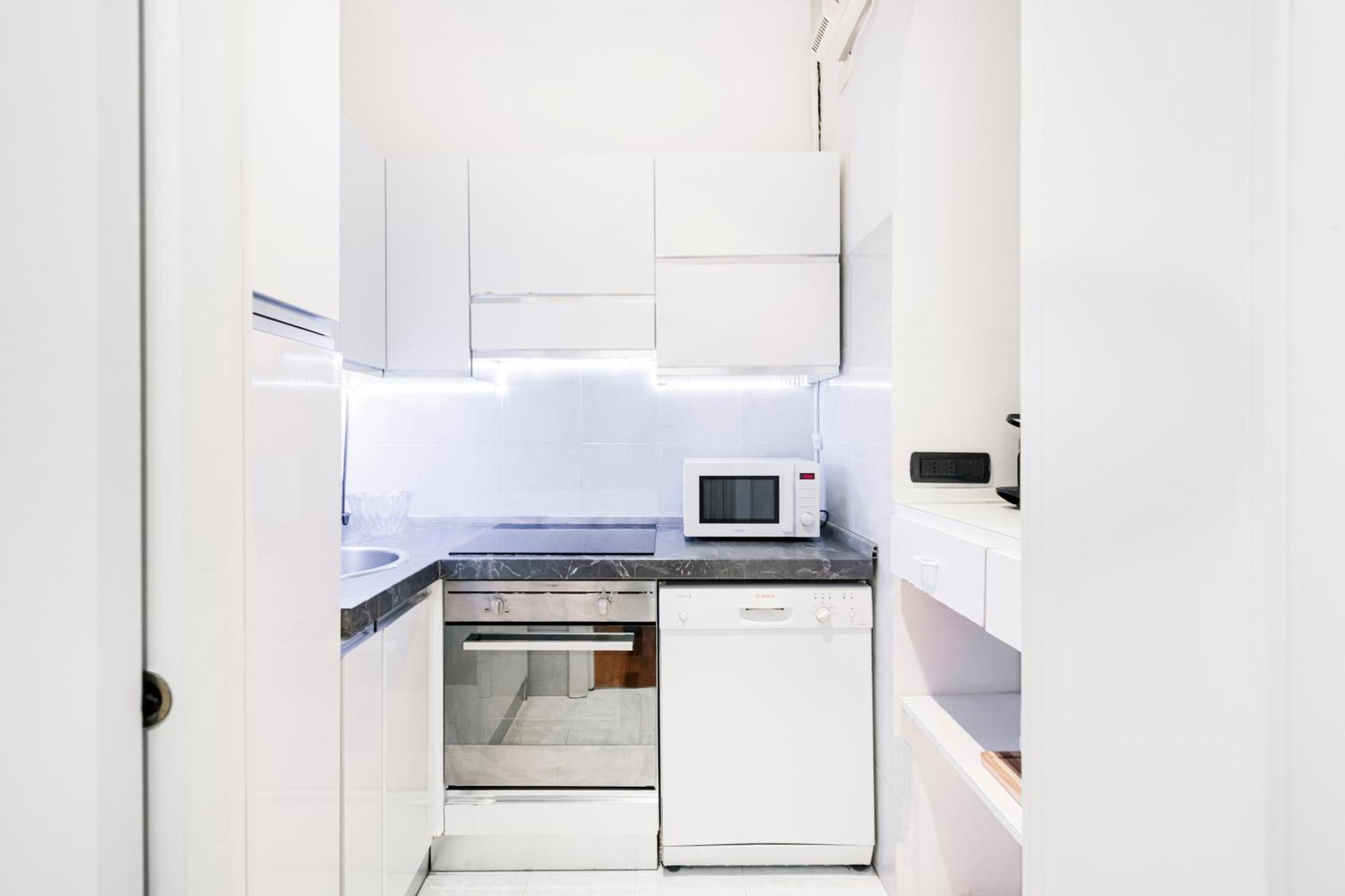 Easylife - Spacious Apartment On The First Floor In The Gae Aulenti Area Milano Esterno foto
